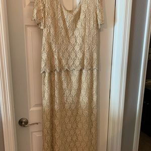 Cynthia Taylor beige gown